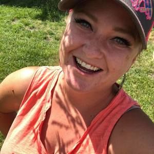 Meet your Posher, Holli